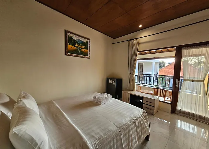 Tegalsari Guest House Canggu
